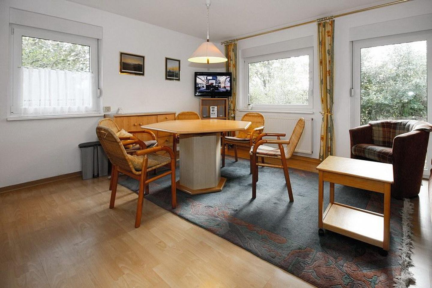 Urlauberdorf Urlauberdorf 25a  Boltenhagen - Wohnzimmer mit Esstisch