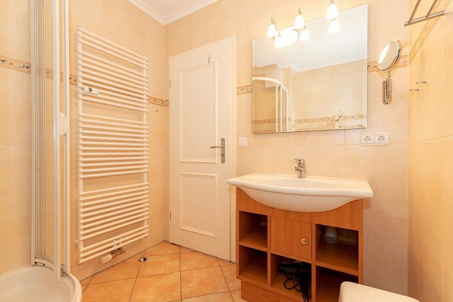 Apartmenthaus Atlantik Apartmenthaus Atlantik 116 Kühlungsborn - Badezimmer mit Dusche