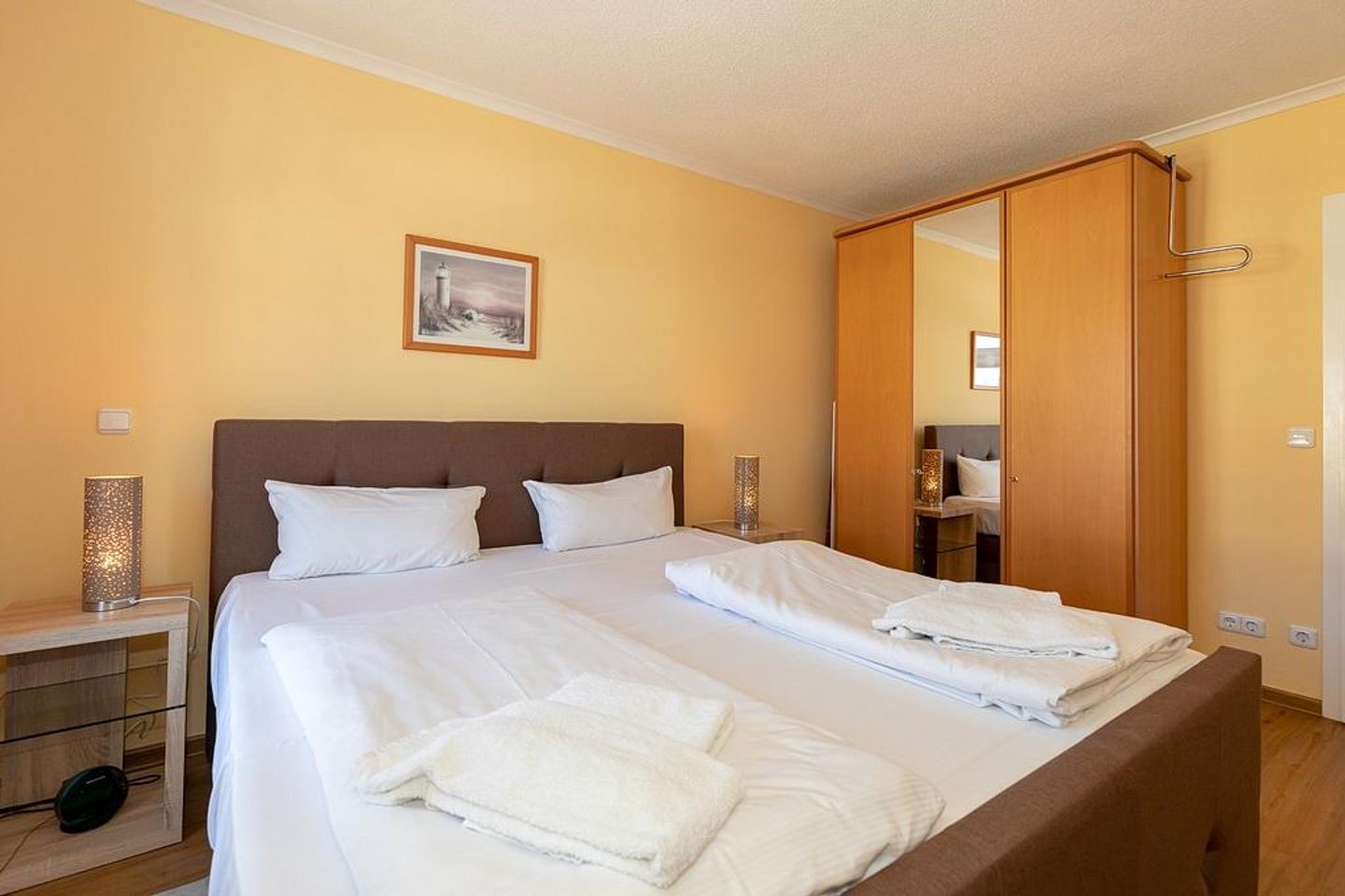 Apartmenthaus Atlantik Apartmenthaus Atlantik 302 Kühlungsborn - Schlafzimmer mit Doppelbett