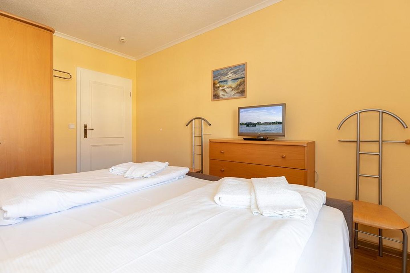 Apartmenthaus Atlantik Apartmenthaus Atlantik 302 Kühlungsborn - Schlafzimmer mit Doppelbett