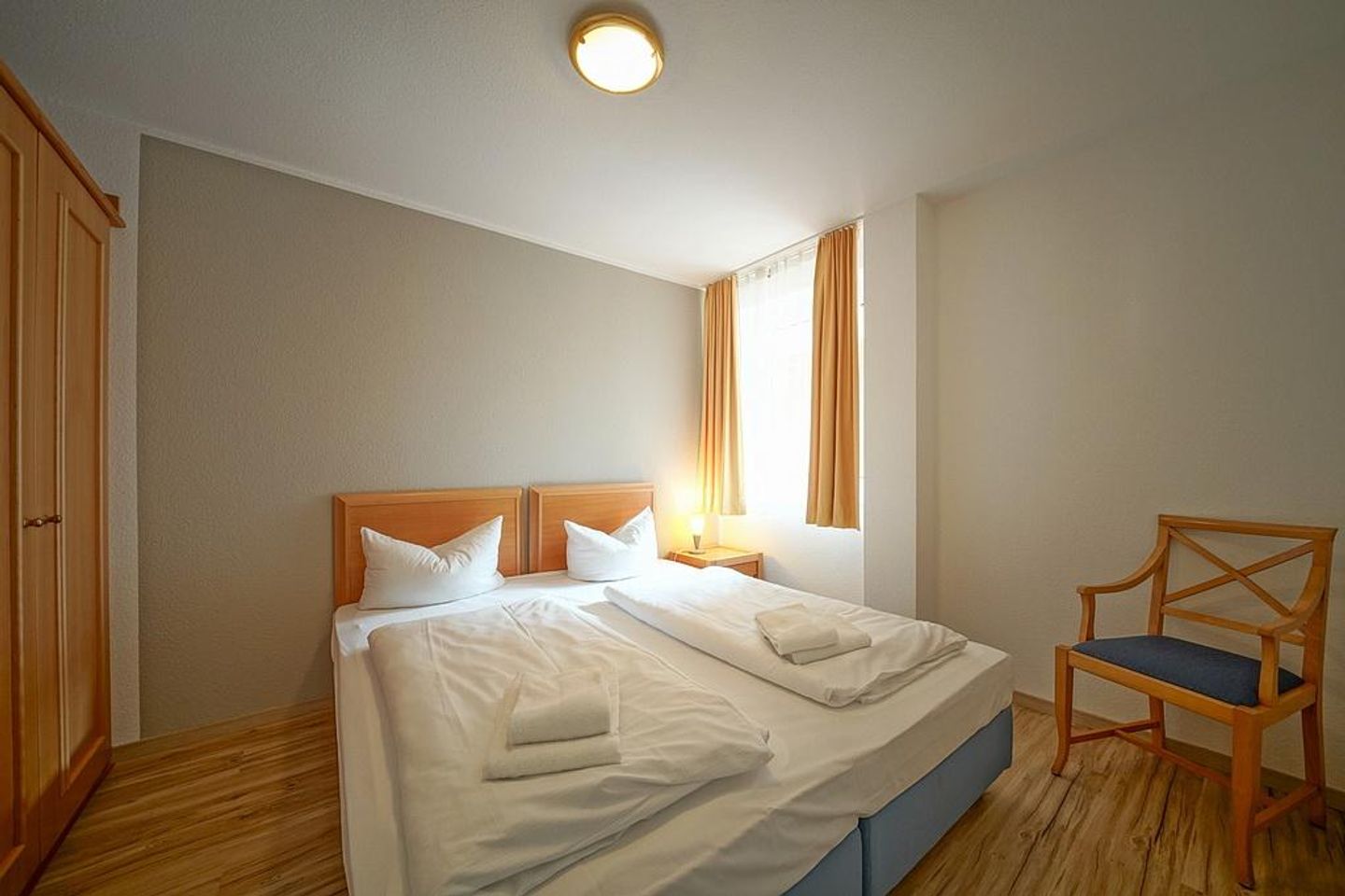 Hus Inselkieker Hus Inselkieker 220 Schillig - Schlafzimmer mit Doppelbett