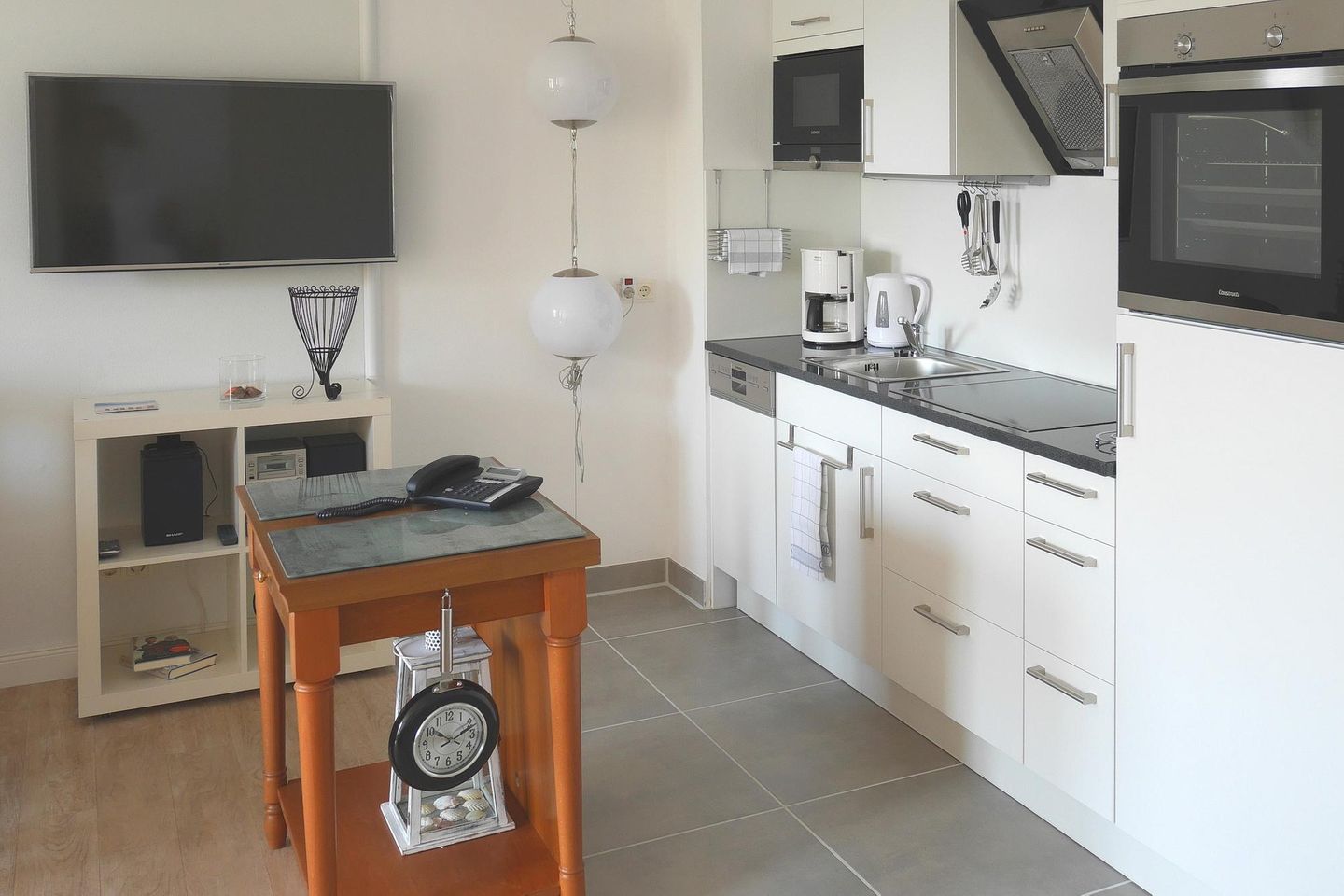 Seehof Seehof 111 Usedom - Küchenzeile mit Backofen