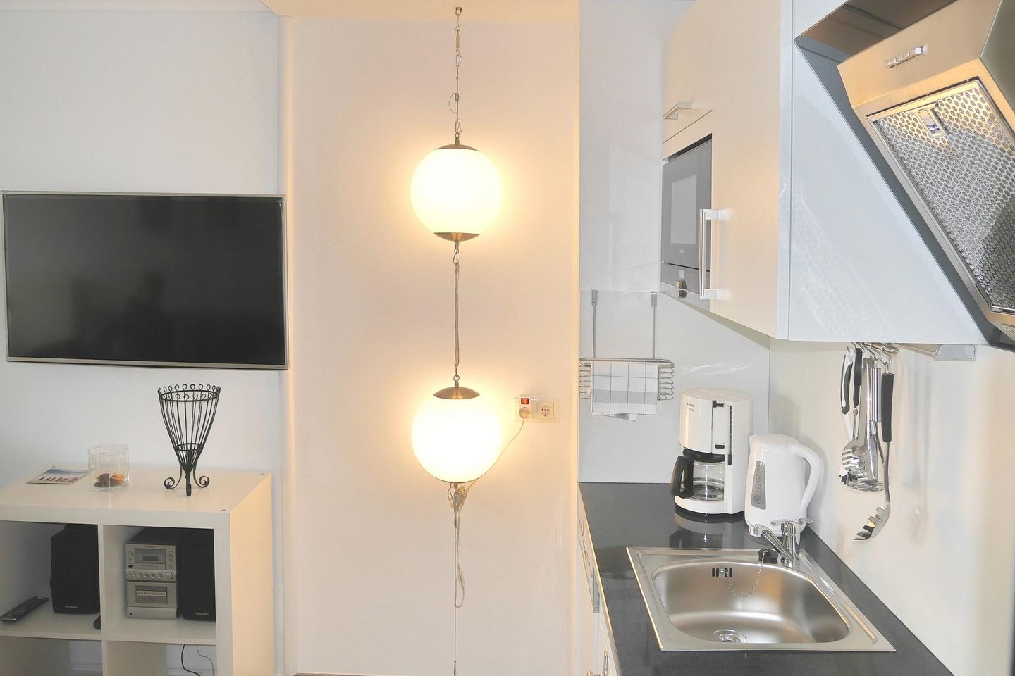 Seehof Seehof 111 Usedom - Küchenzeile mit Backofen