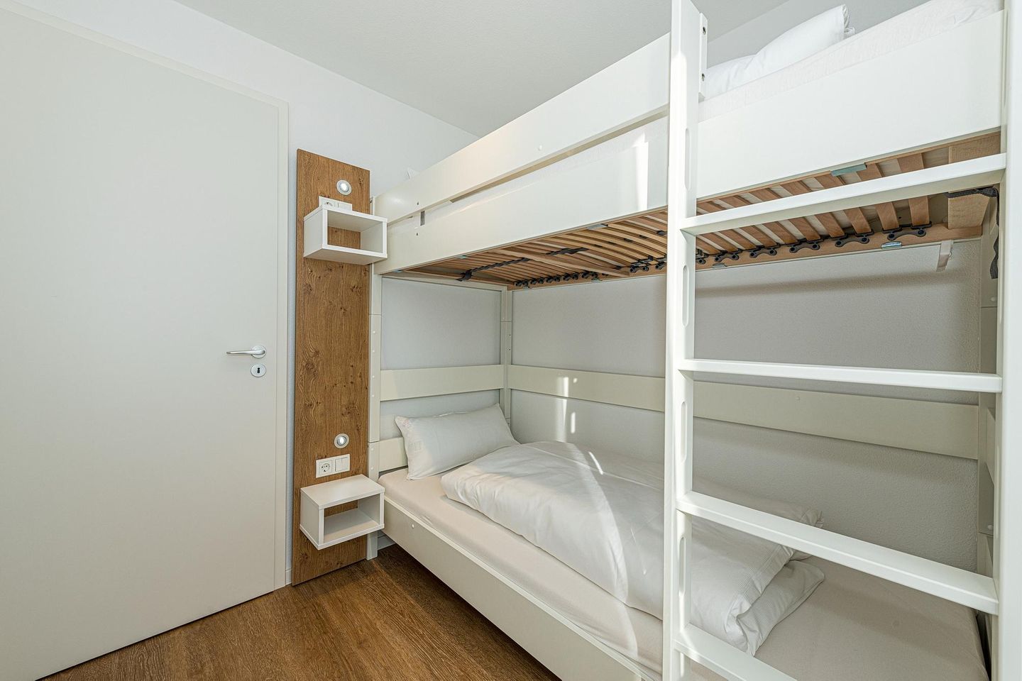 Deichhäuser Anna Küste Deichhäuser Anna Küste 7-30 Bensersiel - Schlafzimmer mit Etagenbett