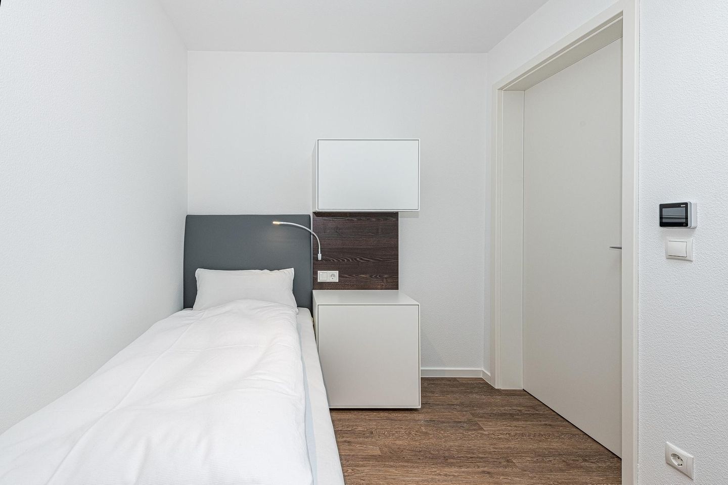 Deichhäuser Anna Küste Deichhäuser Anna Küste 7-31 Bensersiel - Schlafzimmer mit zwei Einzelbetten