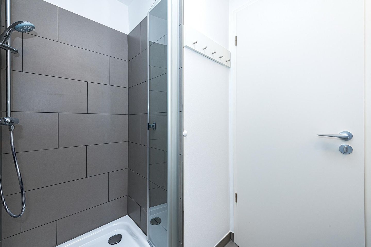 Deichhäuser Anna Küste Deichhäuser Anna Küste 8-32 Bensersiel - Badezimmer mit Dusche