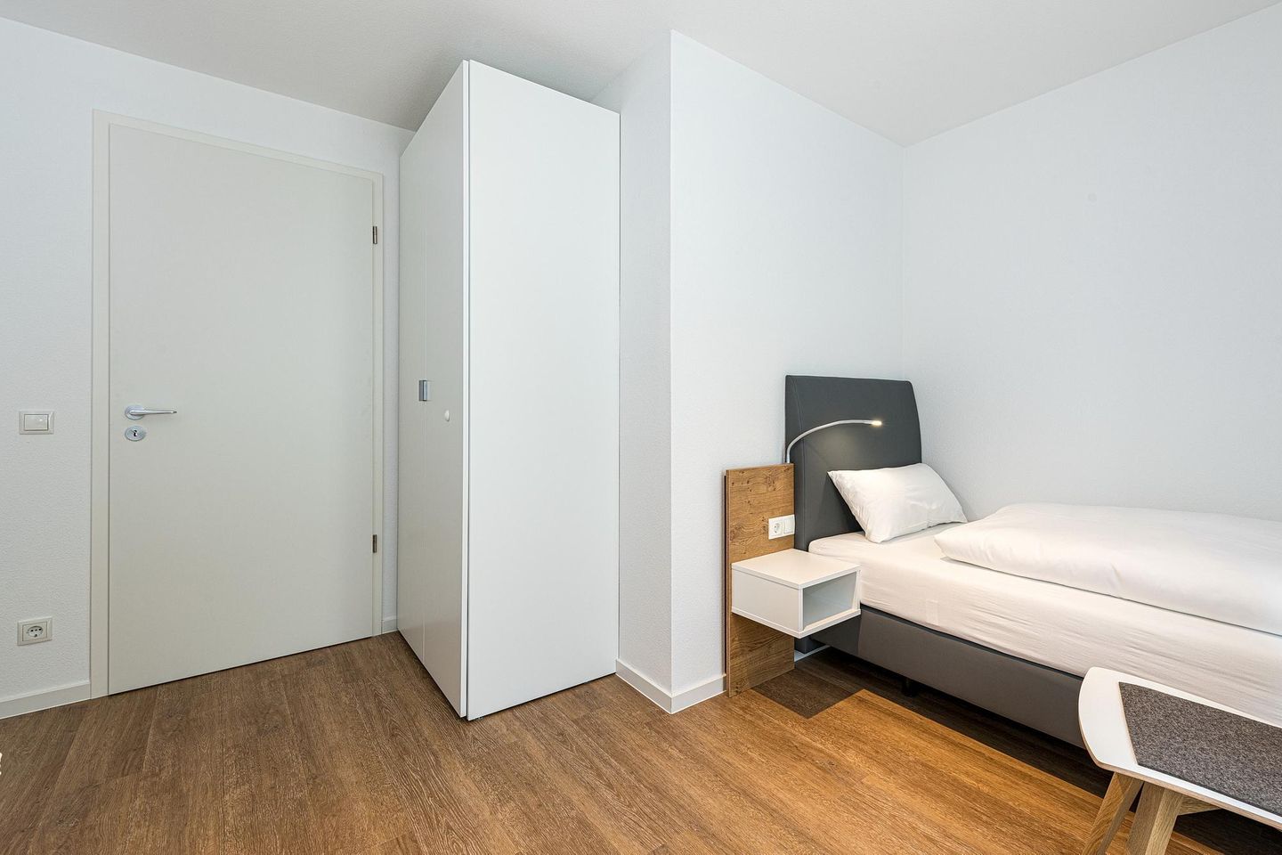 Deichhäuser Anna Küste Deichhäuser Anna Küste 8-34 Bensersiel - Schlafzimmer mit zwei Einzelbetten