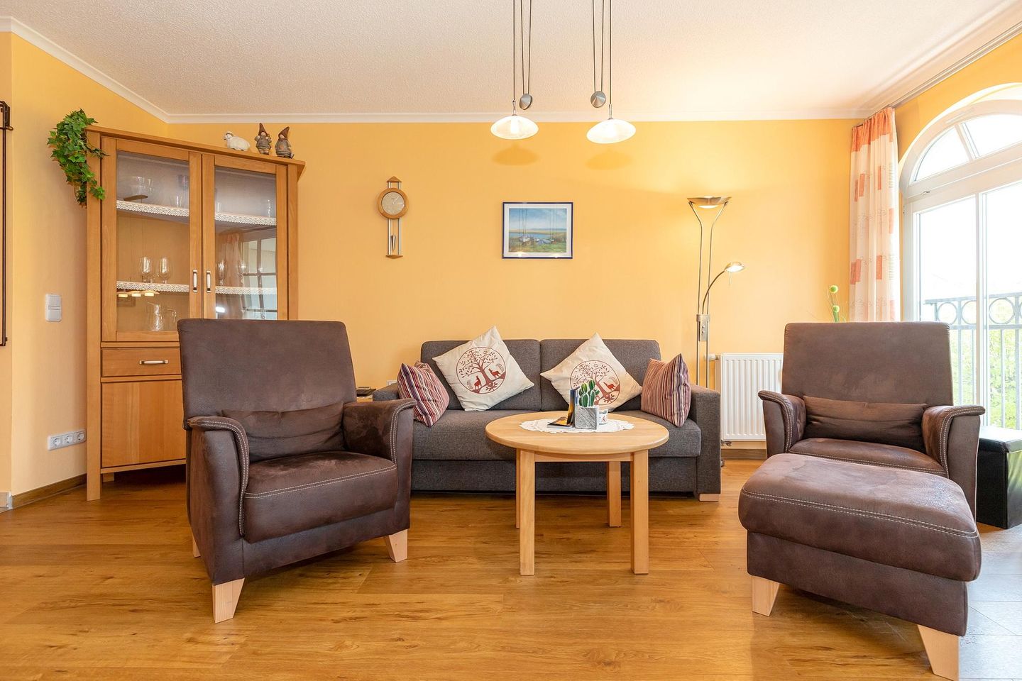 Apartmenthaus Atlantik Apartmenthaus Atlantik 205 Kühlungsborn - Wohn-Essbereich mit Couch