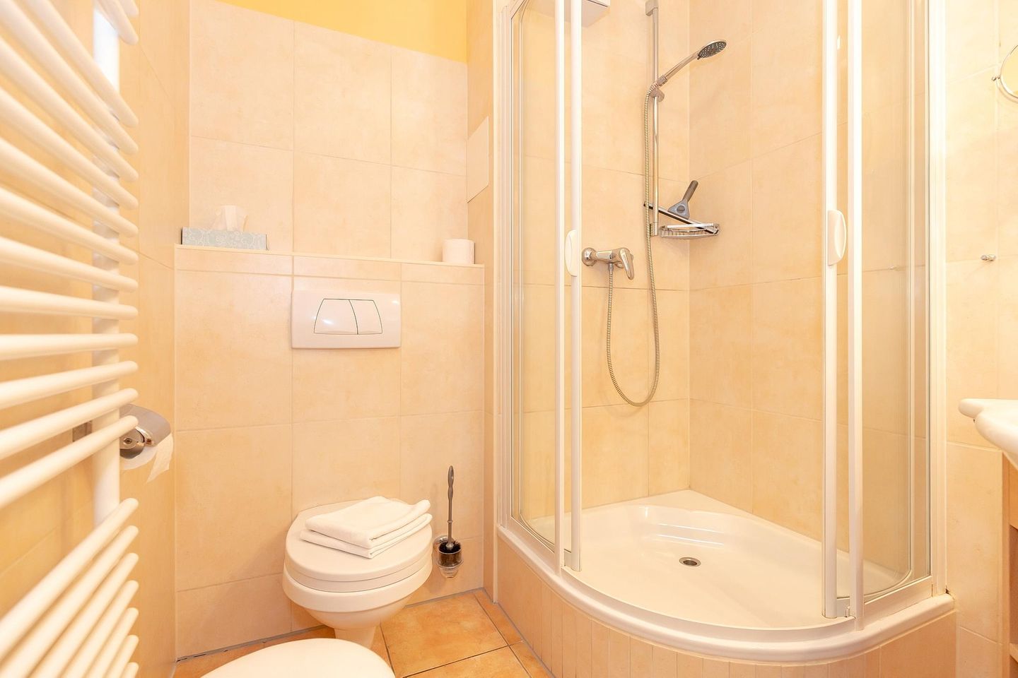 Apartmenthaus Atlantik Apartmenthaus Atlantik 205 Kühlungsborn - Badezimmer mit Dusche