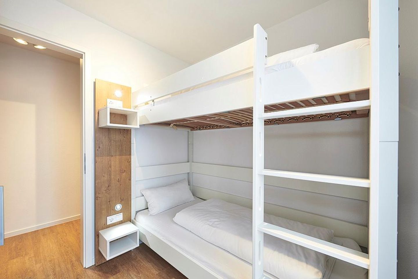 Deichhäuser Anna Küste Deichhäuser Anna Küste 4-30 Bensersiel - Schlafzimmer mit Etagenbett