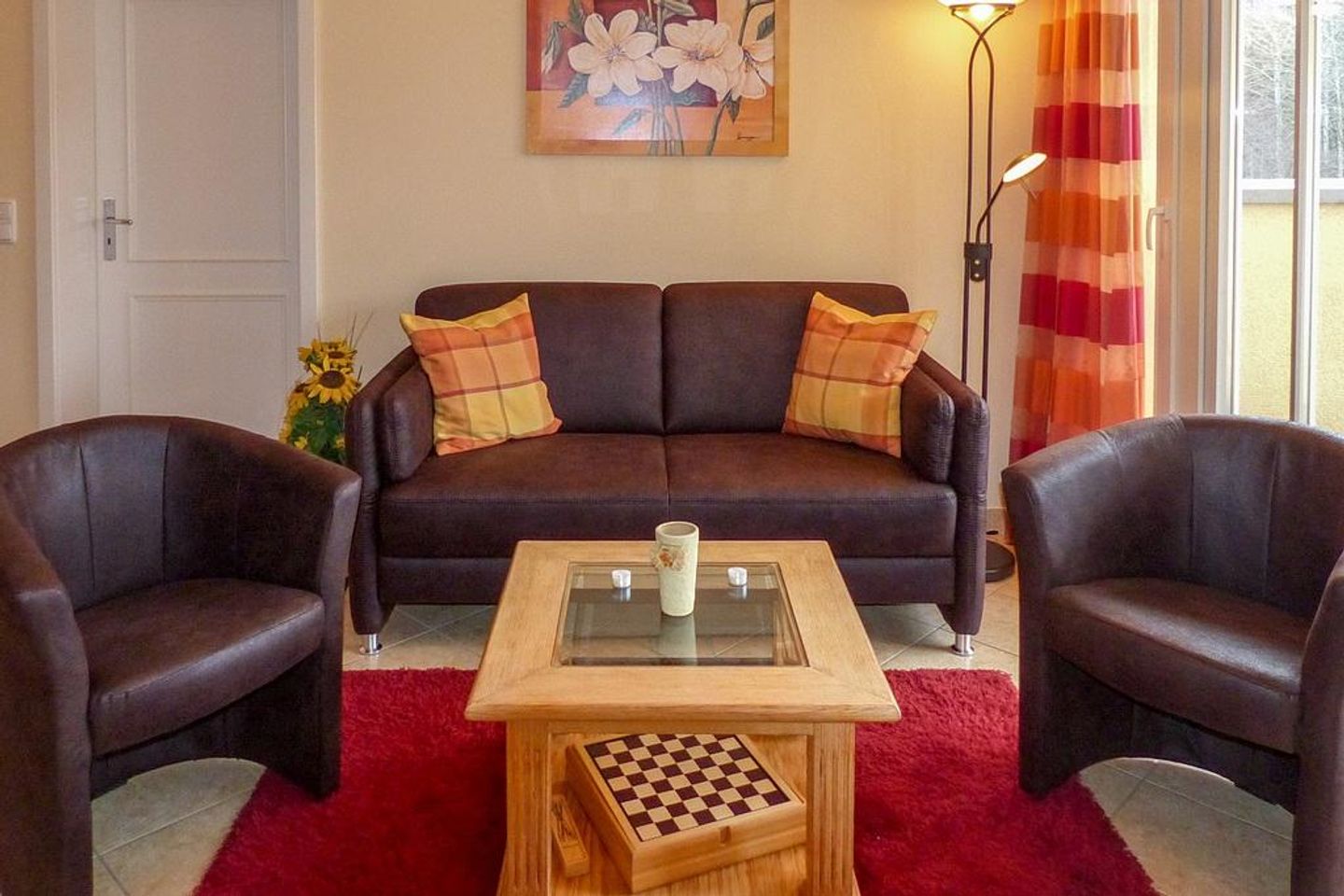 Dünenschloss Dünenschloss 1-20 Kühlungsborn - Wohn-Essbereich mit Couch