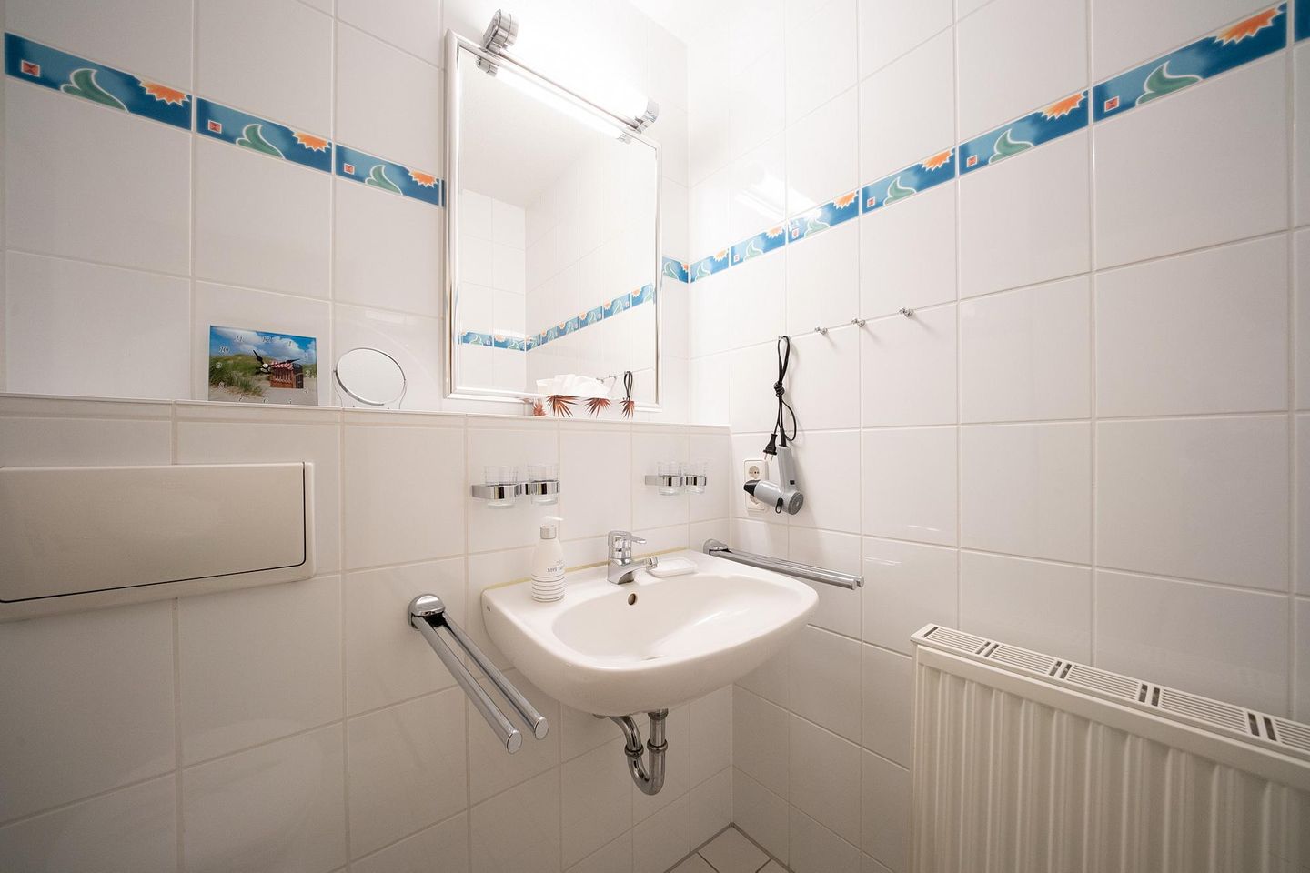 Hus Inselkieker Hus Inselkieker 216 Schillig - Badezimmer mit Waschtisch