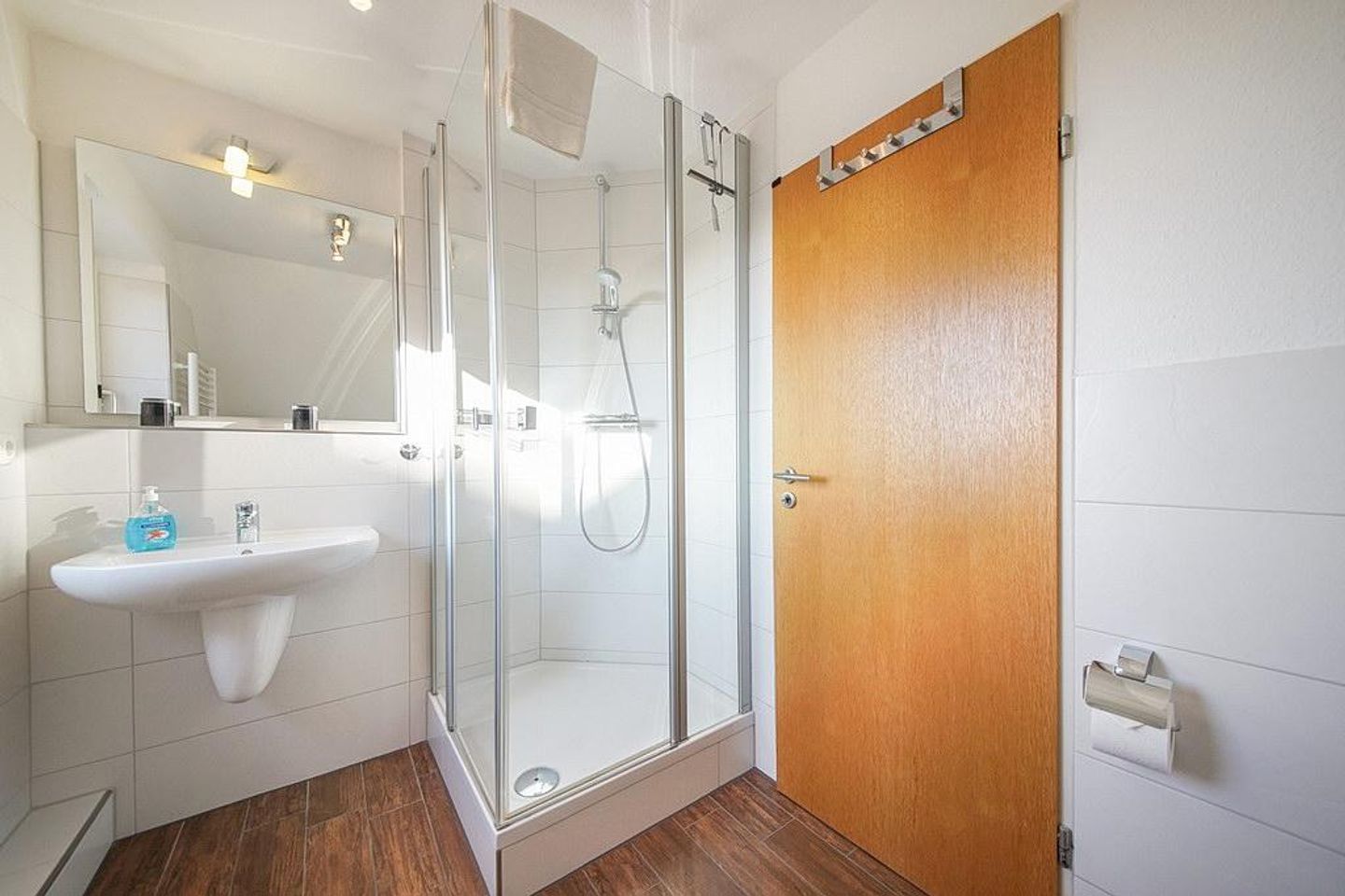 Hus Strandkieker Hus Strandkieker 03 Schillig - Badezimmer mit Dusche