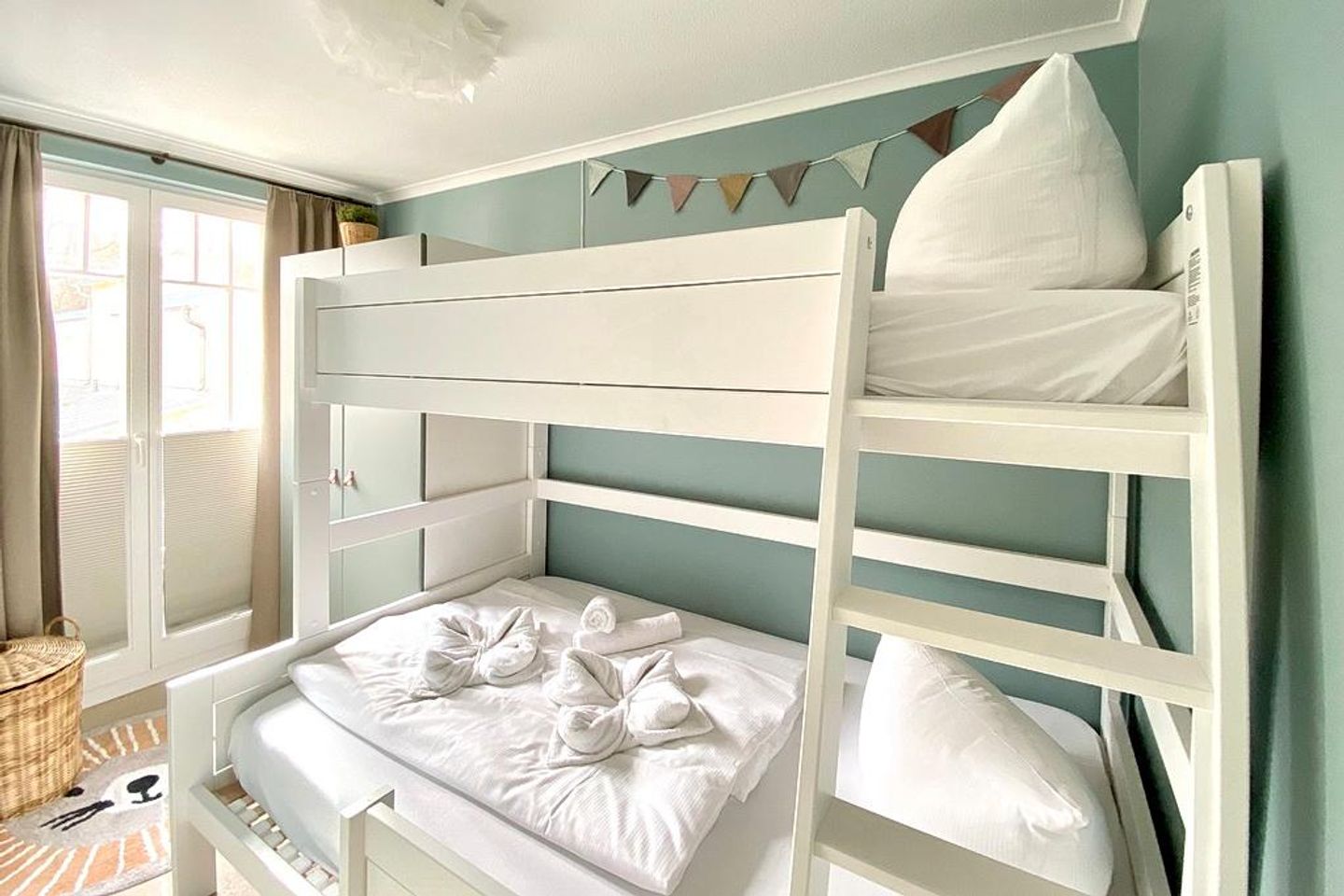 Dünenschloss Dünenschloss 2-16 Kühlungsborn - Schlafzimmer mit Etagenbett