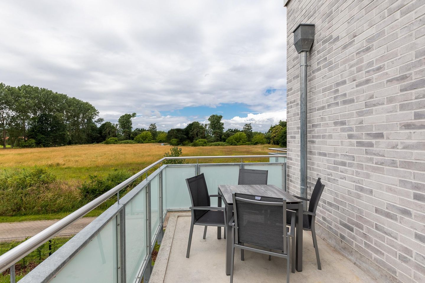 Aparthotel Ostseeallee Aparthotel Ostseeallee 2-13 Boltenhagen - Balkon mit Ausblick