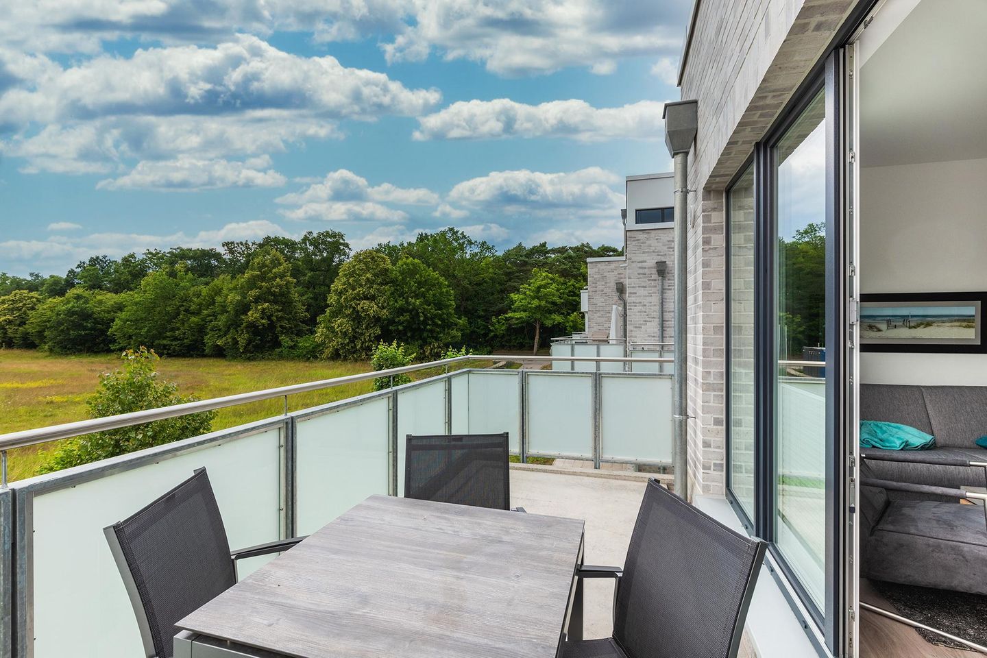 Aparthotel Ostseeallee Aparthotel Ostseeallee 3-26 Boltenhagen - Balkon in Nord-West-Lage