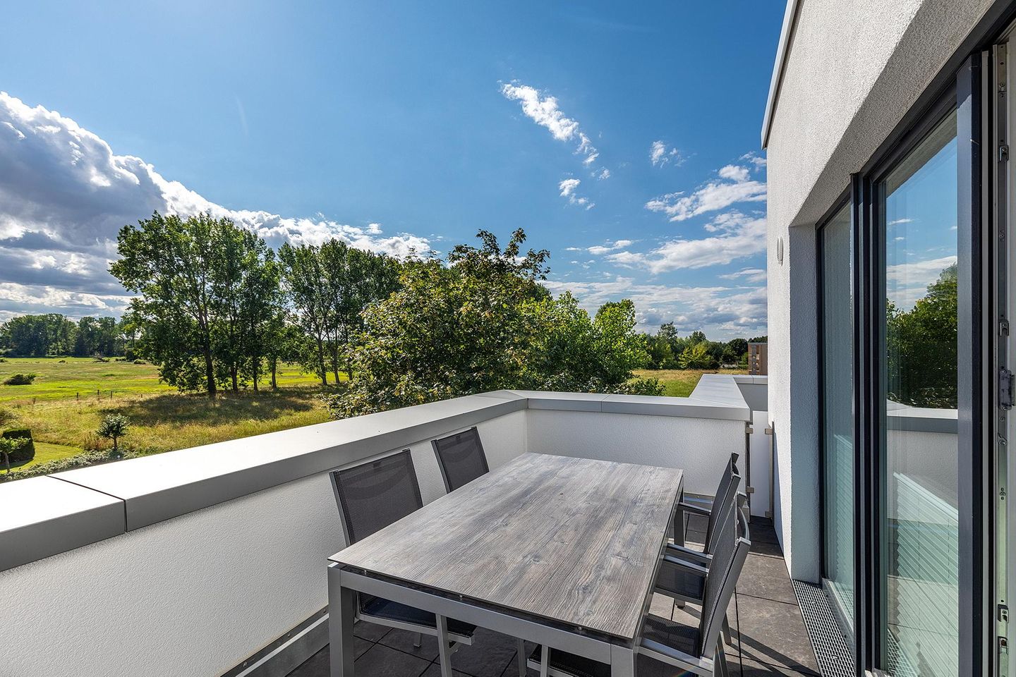 Aparthotel Ostseeallee Aparthotel Ostseeallee 3-27 Boltenhagen - Dachterrasse in südwestlicher Lage