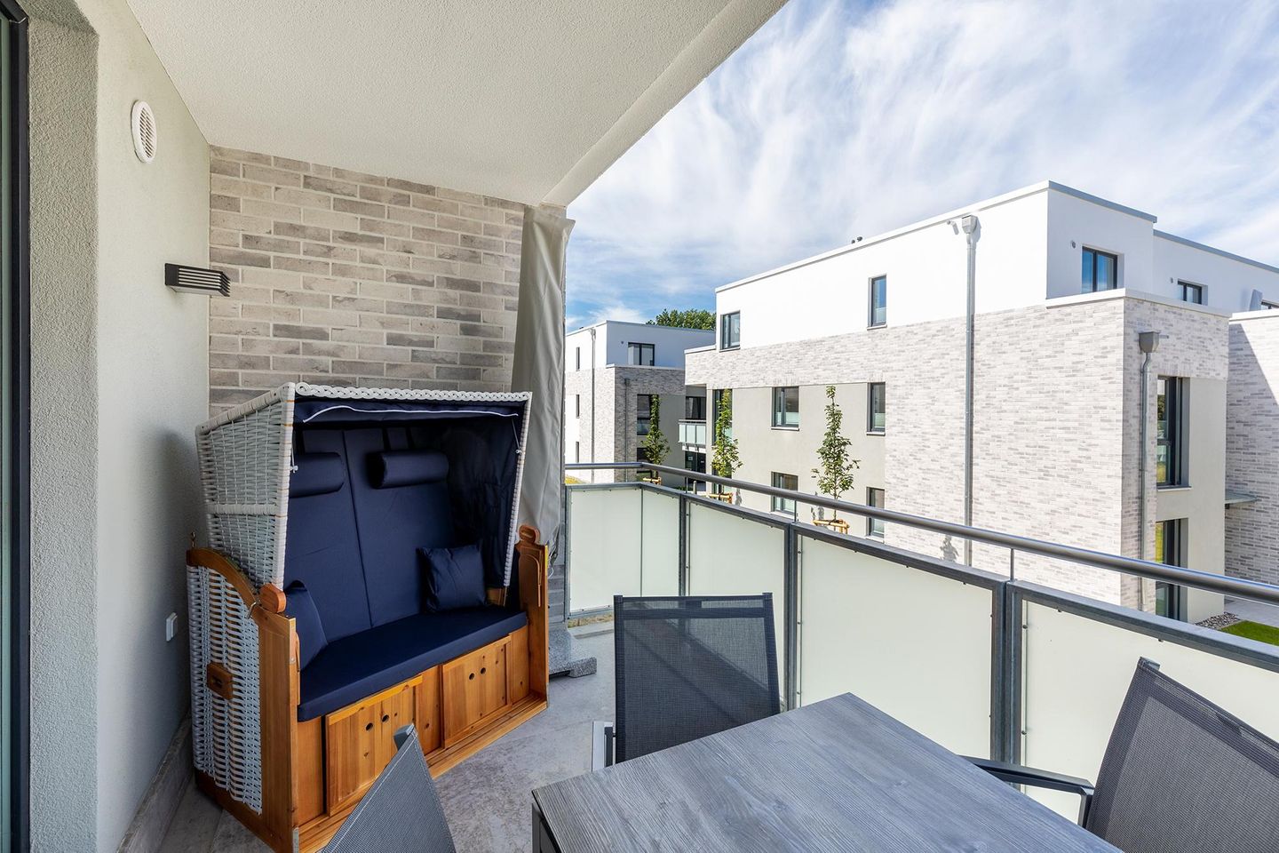 Aparthotel Ostseeallee Aparthotel Ostseeallee 5-45 Boltenhagen - Balkon in Nord-West Lage