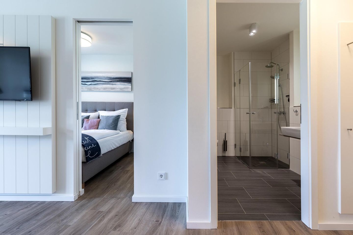 Godewindpark Travemünde Godewindpark Travemünde 1-10 Travemünde - Flur mit Blick zum Schlaf- und Badezimmer