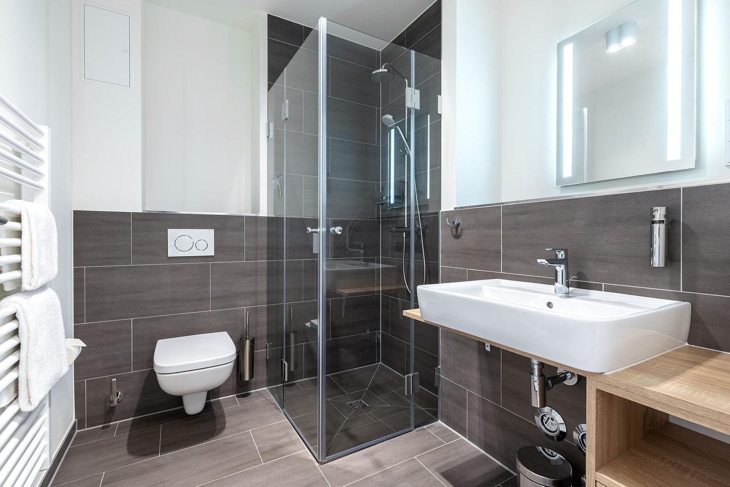 Godewindpark Travemünde Godewindpark Travemünde 1-15 Travemünde - Badezimmer mit begehbarer Dusche