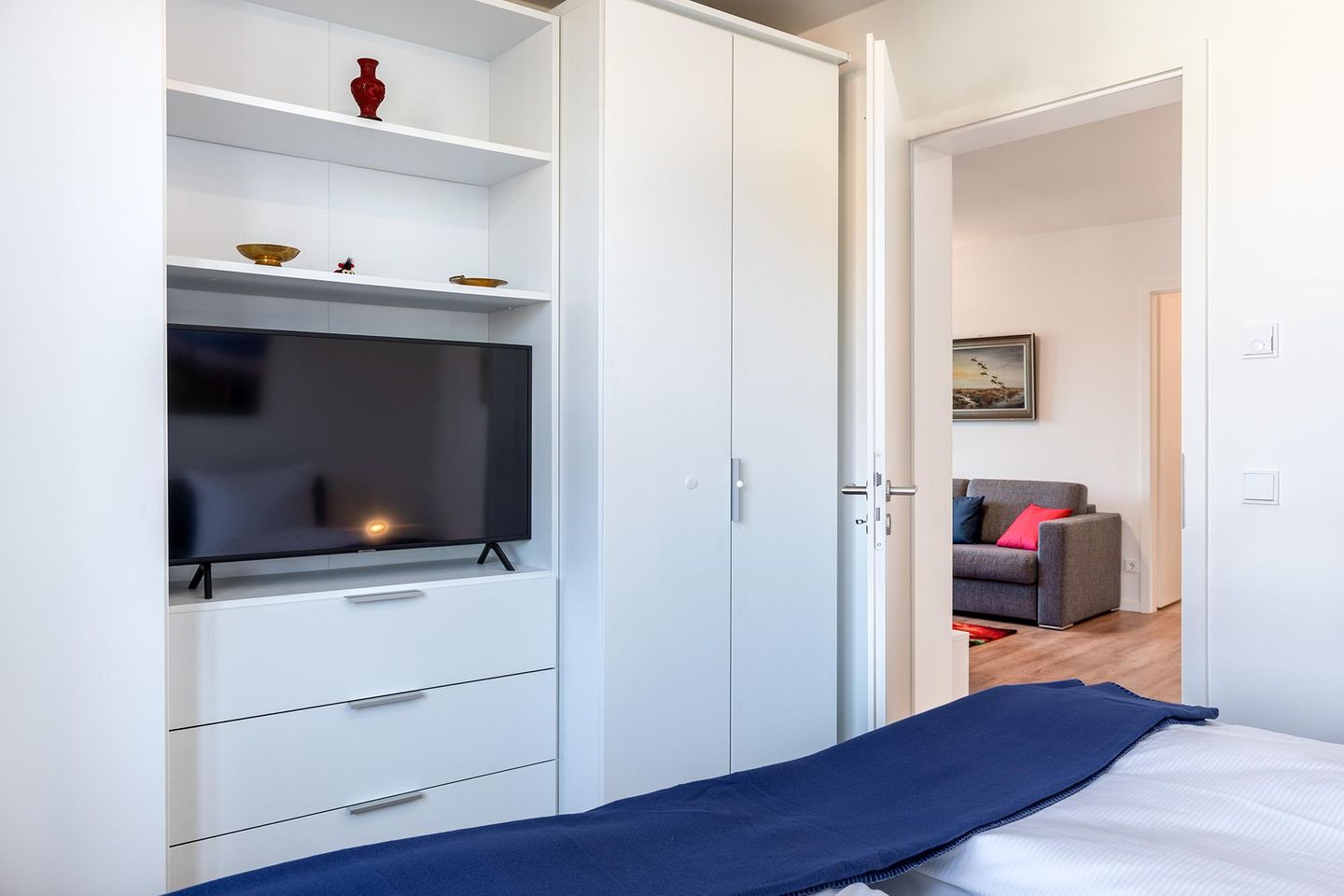 Godewindpark Travemünde Godewindpark Travemünde 2-02 Travemünde - Schlafzimmer "1" mit Blick zum Wohn-Essbereich