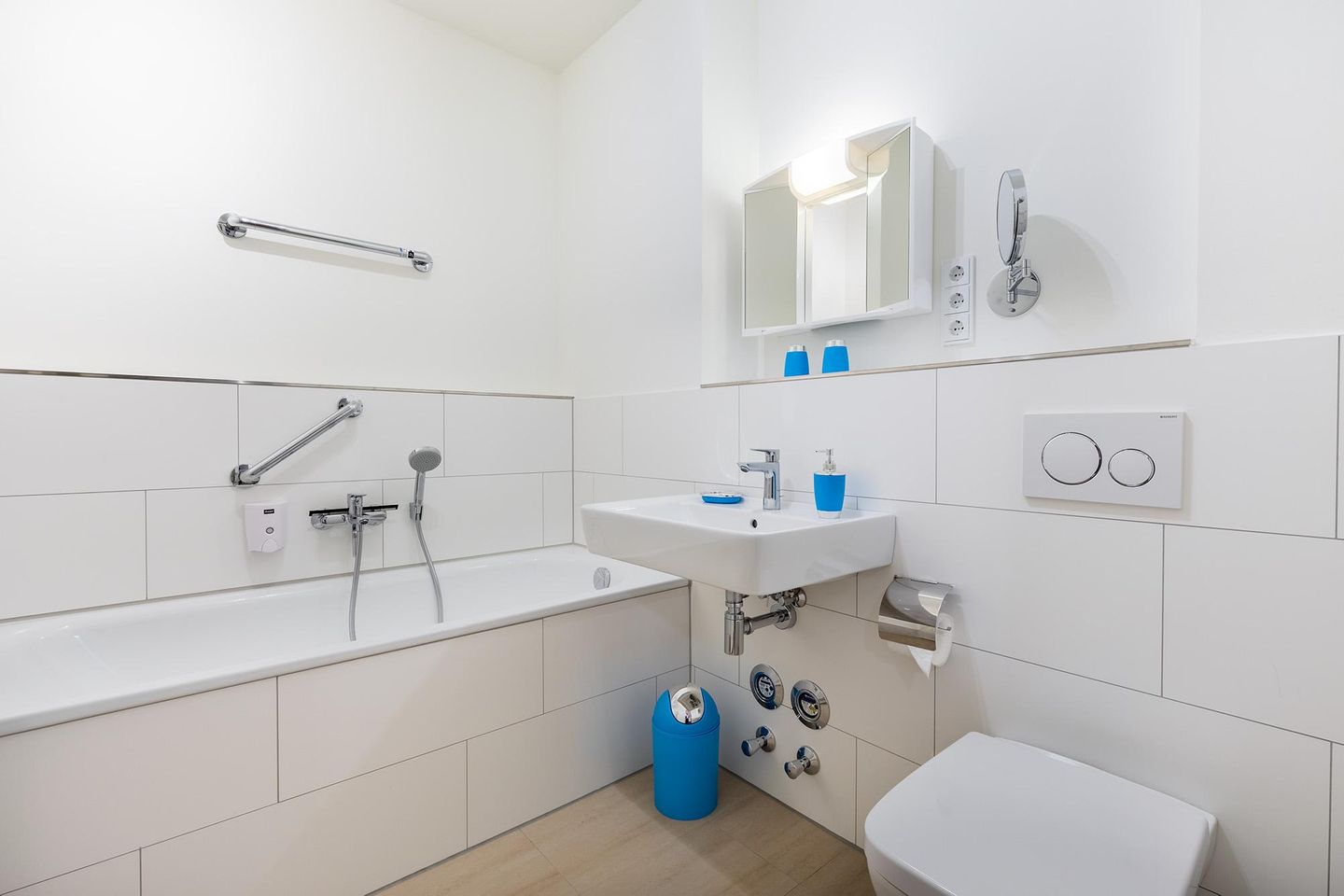 Godewindpark Travemünde Godewindpark Travemünde 2-02 Travemünde - Badezimmer "2" mit Badewanne