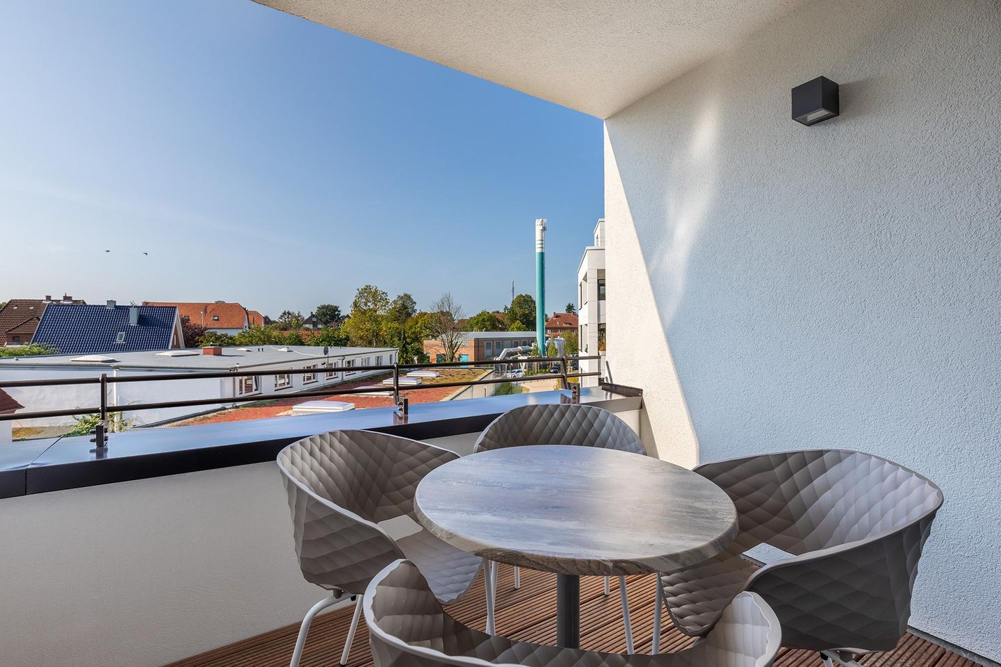 Godewindpark Travemünde Godewindpark Travemünde 2-17 Travemünde - Überdachte Loggia mit Gartenmöbel