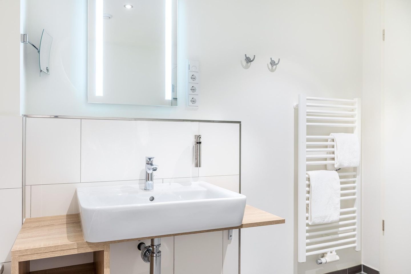 Godewindpark Travemünde Godewindpark Travemünde 1-02 Travemünde - Badezimmer mit Waschtisch