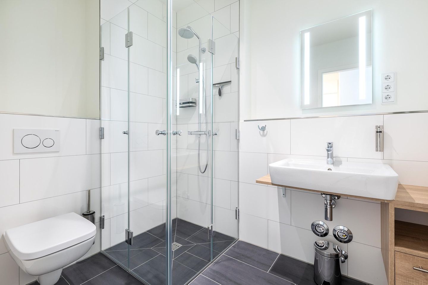 Godewindpark Travemünde Godewindpark Travemünde 2-07 Travemünde - Badezimmer mit ebenerdiger Dusche