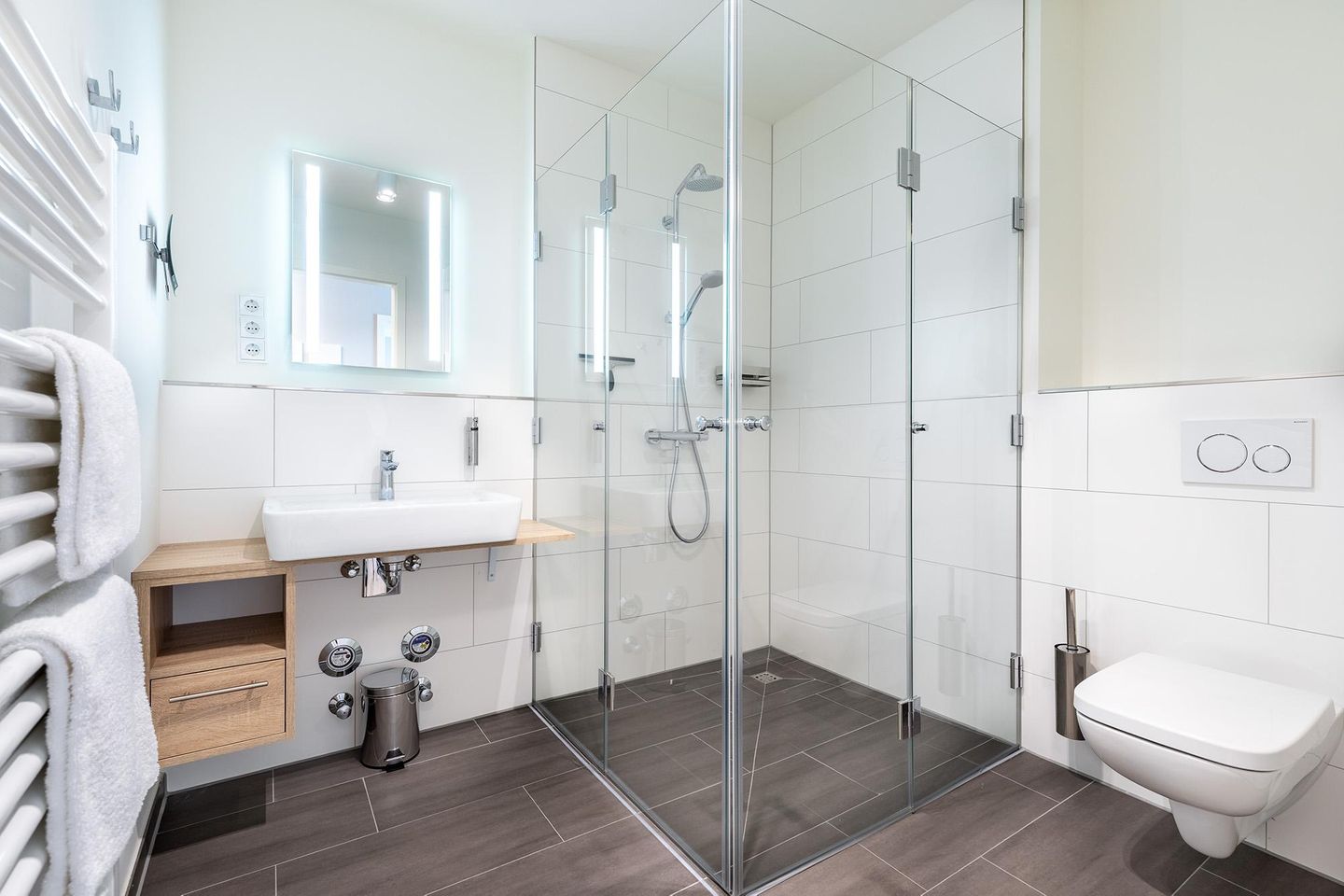 Godewindpark Travemünde Godewindpark Travemünde 1-03 Travemünde - Badezimmer mit Dusche