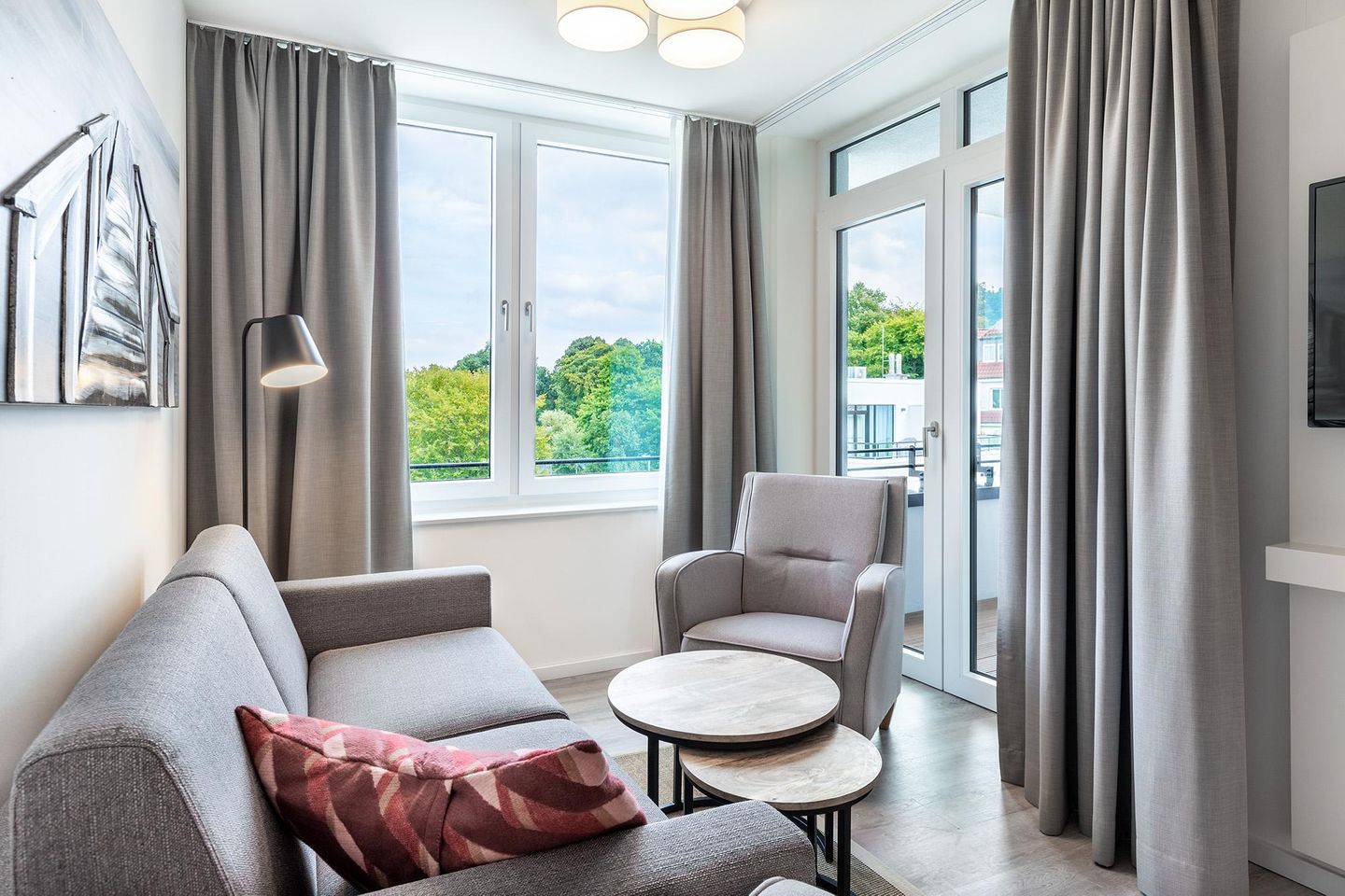 Godewindpark Travemünde Godewindpark Travemünde 2-10 Travemünde - Wohn-Essbereich mit Zugang zur Loggia