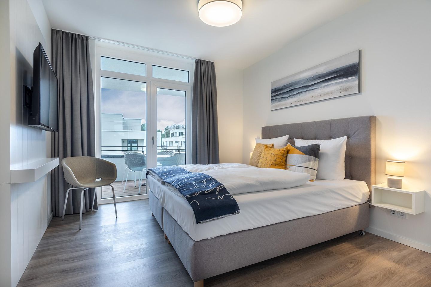 Godewindpark Travemünde Godewindpark Travemünde 3-05 Travemünde - Schlafzimmer mit Zugang zur Loggia