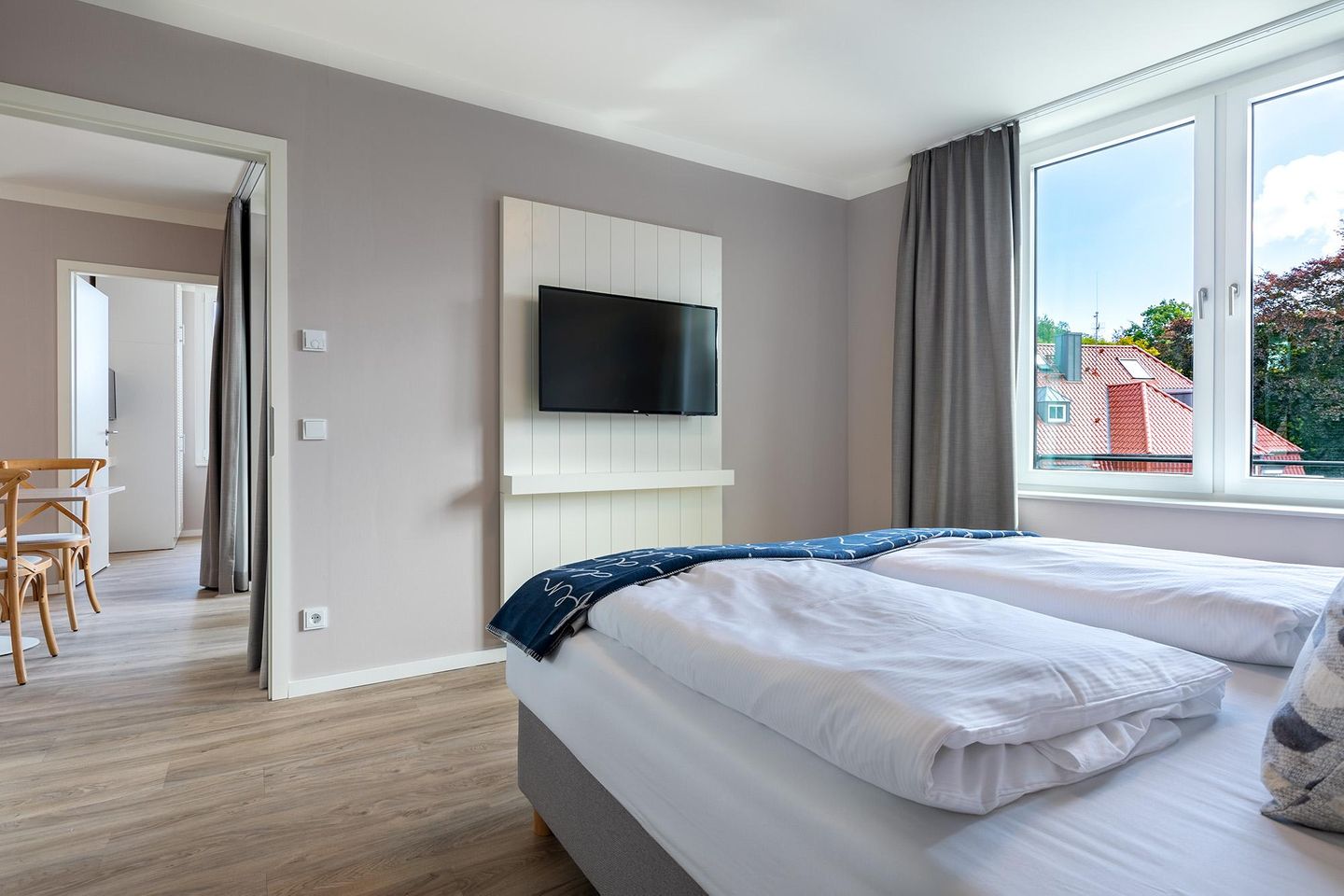 Godewindpark Travemünde Godewindpark Travemünde 3-18 Travemünde - Schlafzimmer "1" mit Zugang zum Wohn-Essbereich