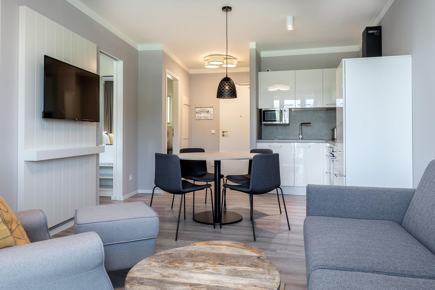 Godewindpark Travemünde Godewindpark Travemünde 1-14 Travemünde - Wohn-Essbereich mit Sitzgelegenheit