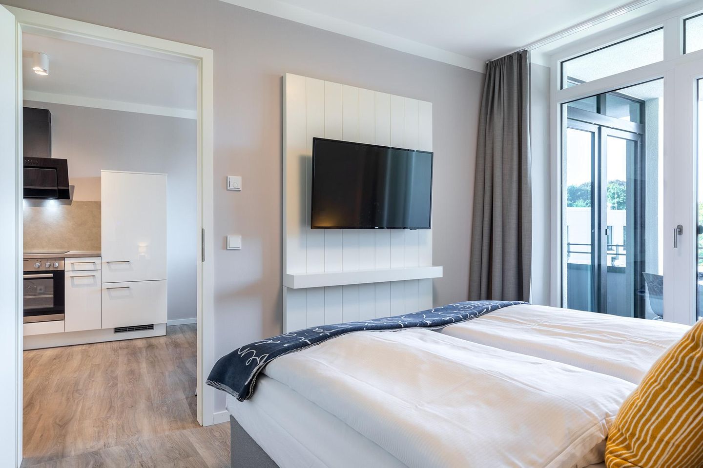 Godewindpark Travemünde Godewindpark Travemünde 2-12 Travemünde - Schlafzimmer mit Zugang zum Wohn-Essbereich