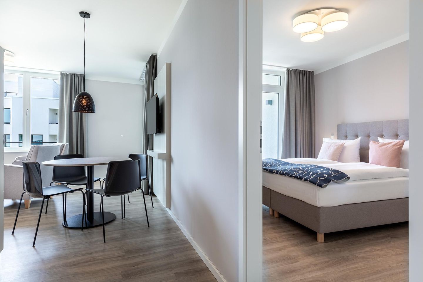 Godewindpark Travemünde Godewindpark Travemünde 2-03 Travemünde - Wohn-Essbereich mit Zugang zum Schlafzimmer