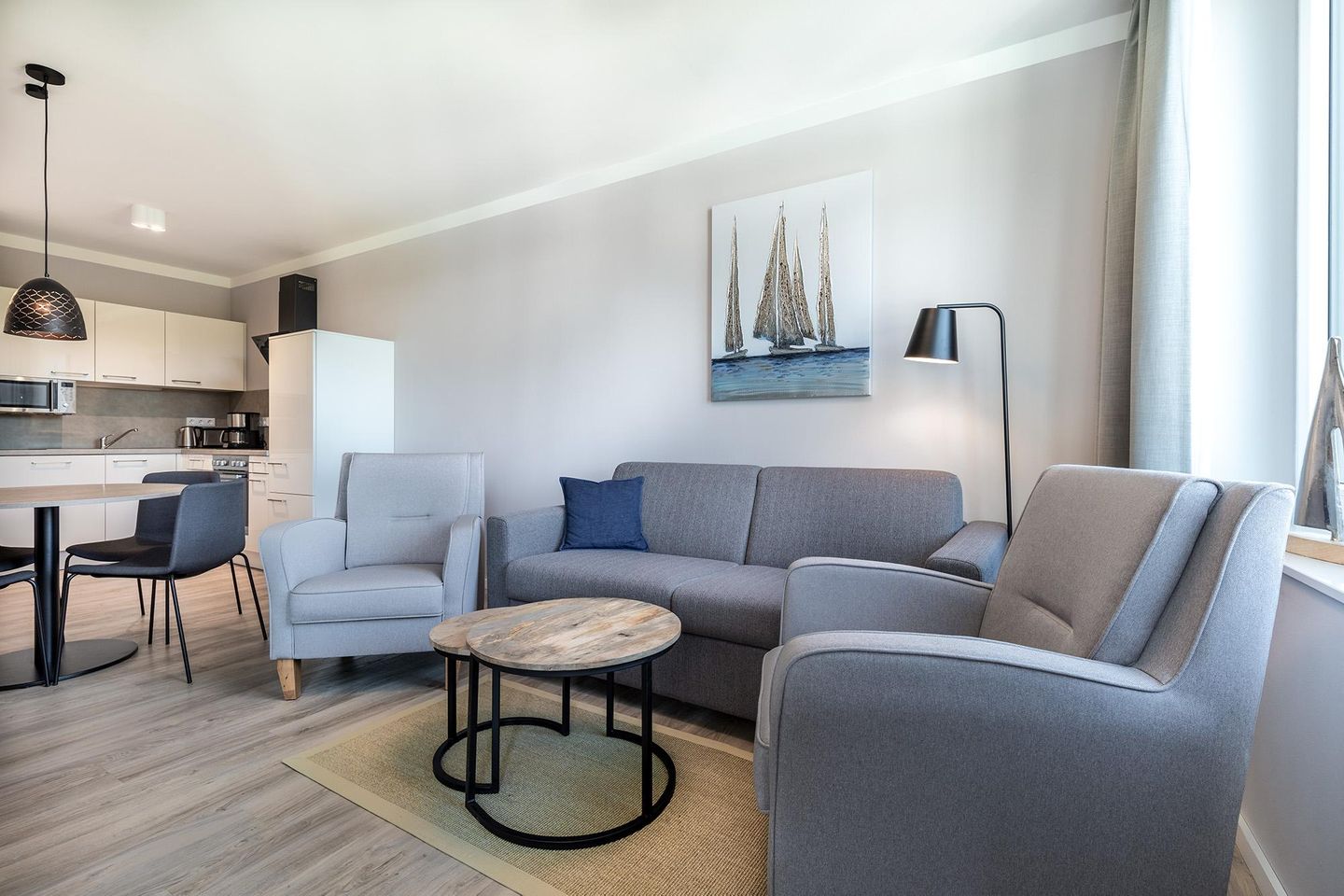 Godewindpark Travemünde Godewindpark Travemünde 2-14 Travemünde - Wohn-Essbereich mit Sitzgelegenheit