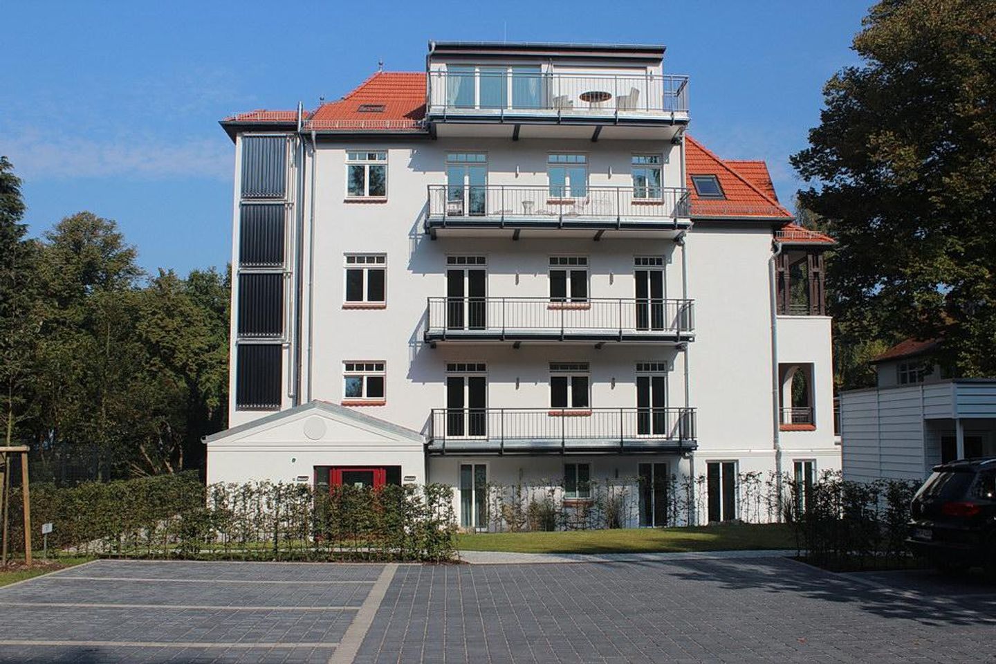  Villa Löwenstein Kühlungsborn - Parkplatz Villa Löwenstein