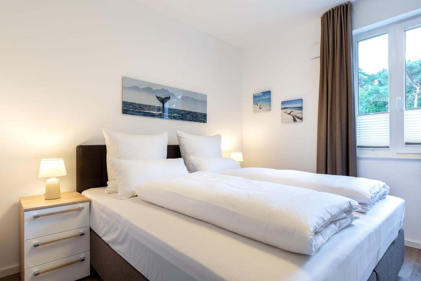 Aparthotel Ostseeallee Aparthotel Ostseeallee 1-07 Boltenhagen - Schlafzimmer "2" mit Boxspringbett