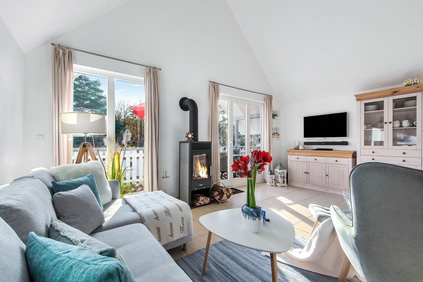 Ostseepark Rügen Ostseepark Rügen 21 Rügen - Wohn-Essbereich mit Couch