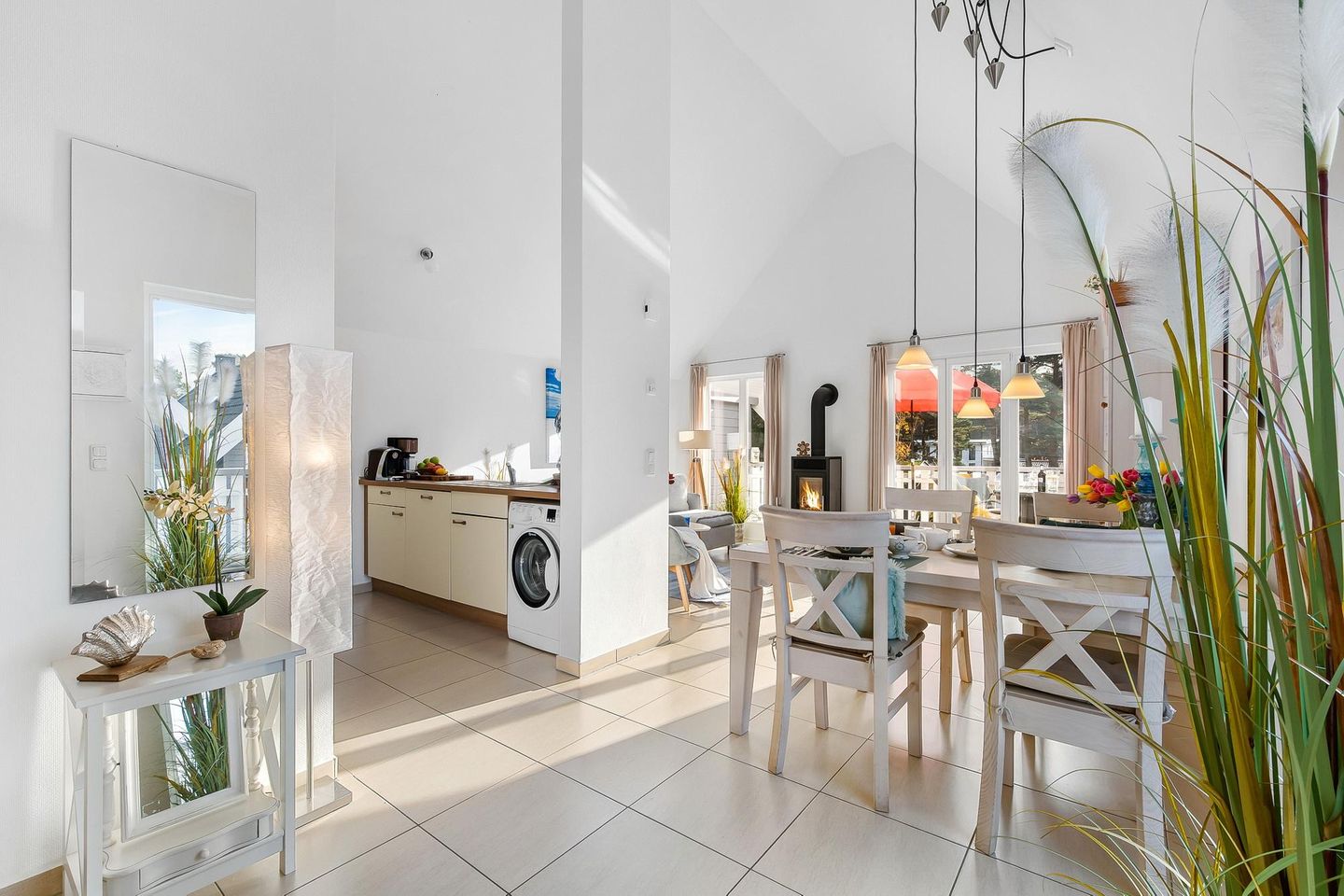 Ostseepark Rügen Ostseepark Rügen 21 Rügen - Wohn-Essbereich mit Couch