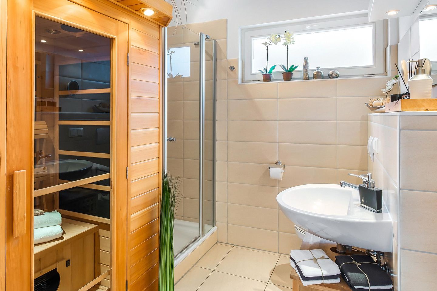 Ostseepark Rügen Ostseepark Rügen 21 Rügen - Badezimmer mit Saunabereich