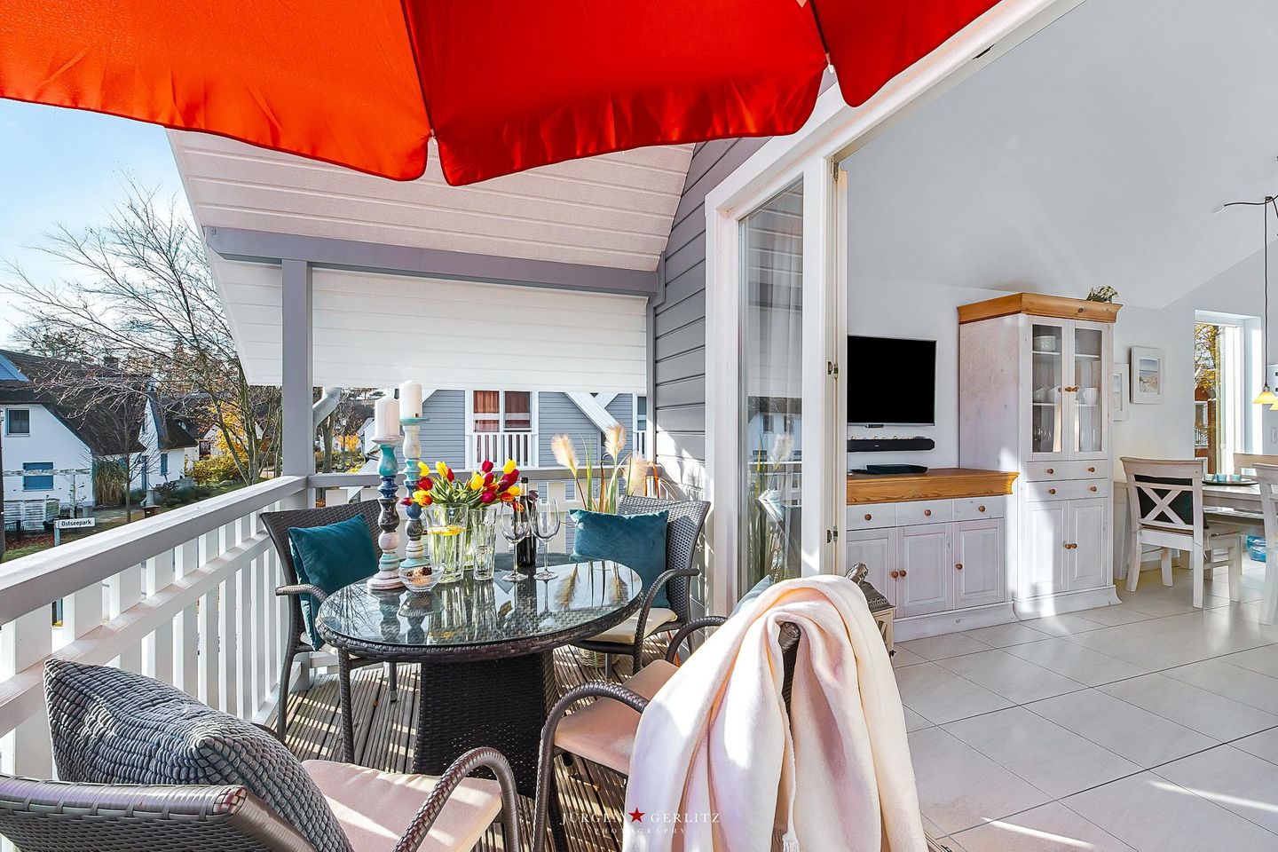 Ostseepark Rügen Ostseepark Rügen 21 Rügen - Balkon mit Gartenmöbeln