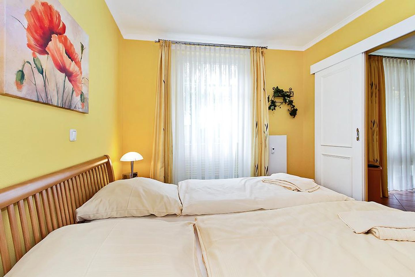 Dünenschloss Dünenschloss 2-02 Kühlungsborn - Schlafzimmer mit Doppelbett