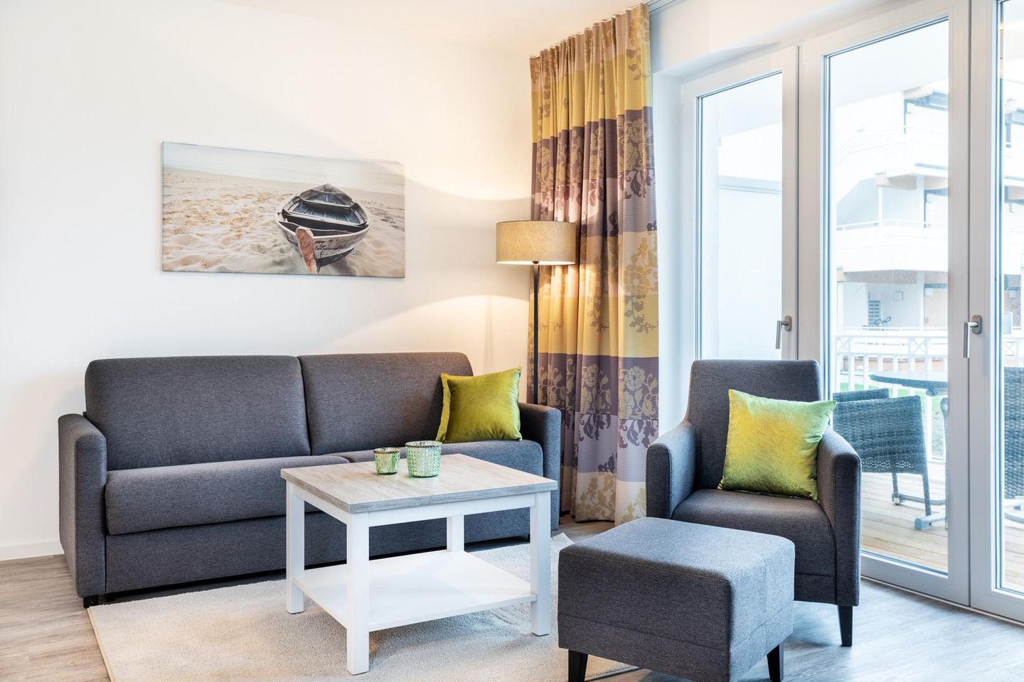 Apartmentanlage Meerblickvilla Apartmentanlage Meerblickvilla 0-01 Großenbrode - Wohn-/Essbereich mit Doppelschlafcouch - gbmv0-01 - Großenbrode