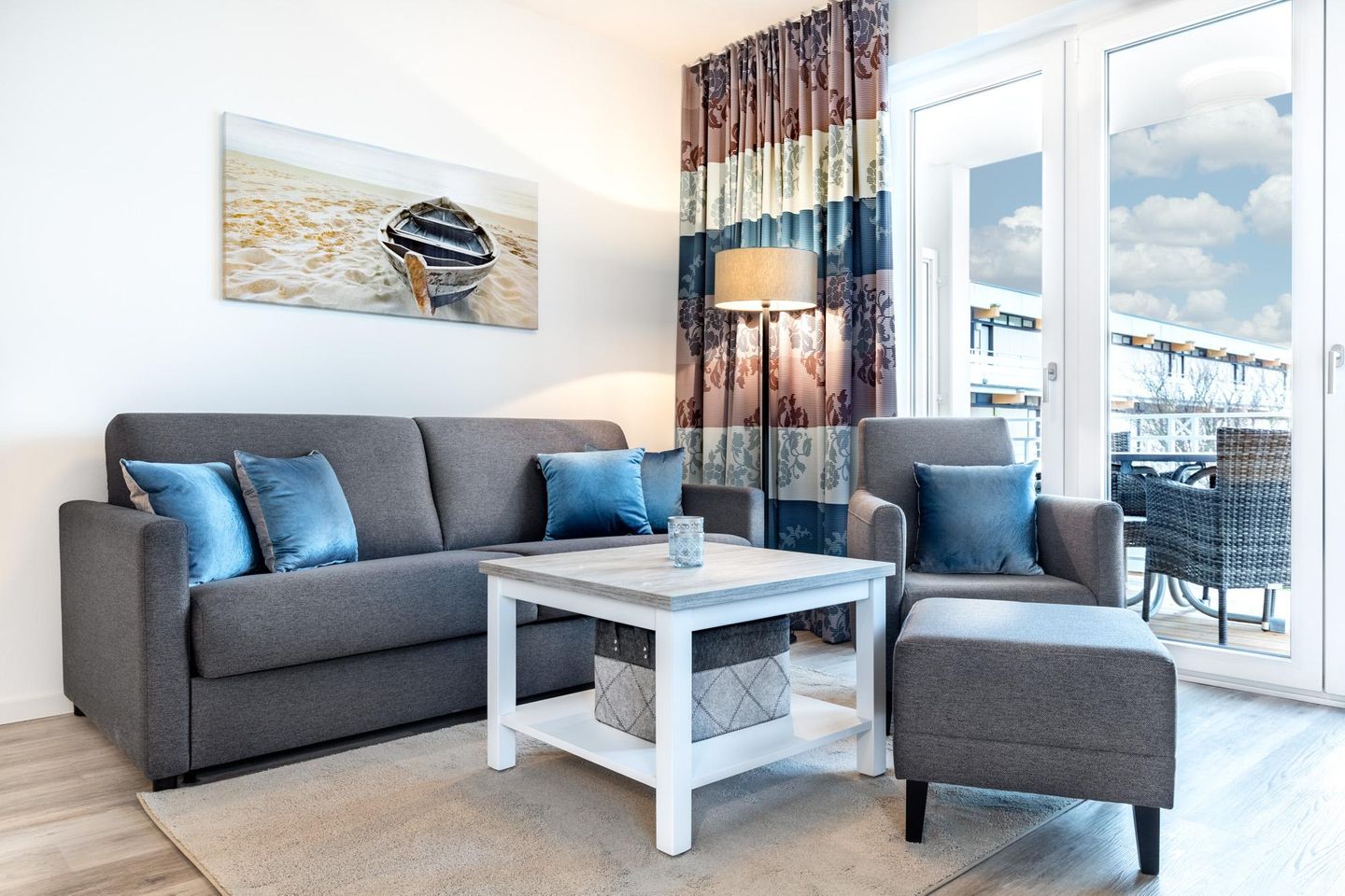 Apartmentanlage Meerblickvilla Apartmentanlage Meerblickvilla 1-04 Großenbrode - Wohn-/Essbereich mit Doppelschlafcouch - gbmv1-04 - Großenbrode