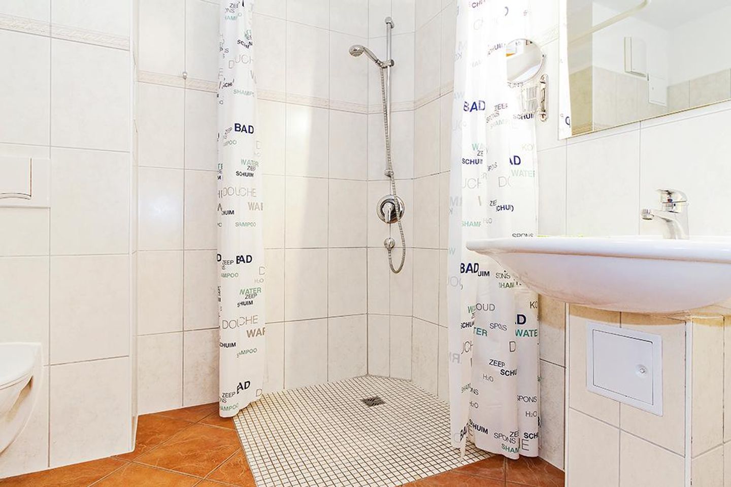 Dünenschloss Dünenschloss 2-02 Kühlungsborn - Badezimmer mit Dusche