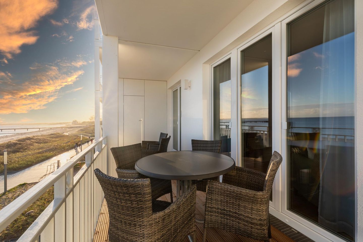 Apartmentanlage Meerblickvilla Apartmentanlage Meerblickvilla 2-24 Großenbrode - Balkon mit Zugang zum Wohn-/Essbereich