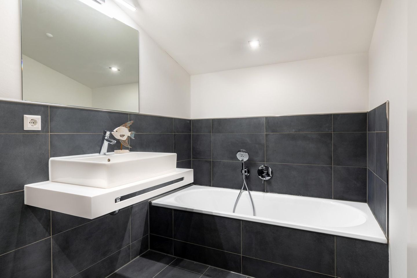 Apartmentanlage Meerblickvilla Apartmentanlage Meerblickvilla 3-35 Großenbrode - Badezimmer 2 mit Badewanne