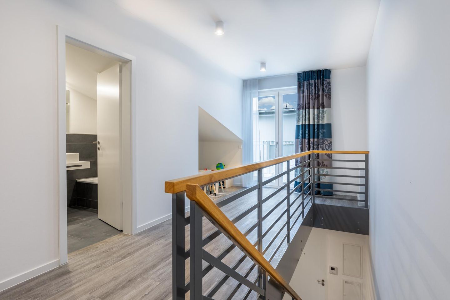 Apartmentanlage Meerblickvilla Apartmentanlage Meerblickvilla 3-35 Großenbrode - Galerie mit Zugang zum 2. Badezimmer